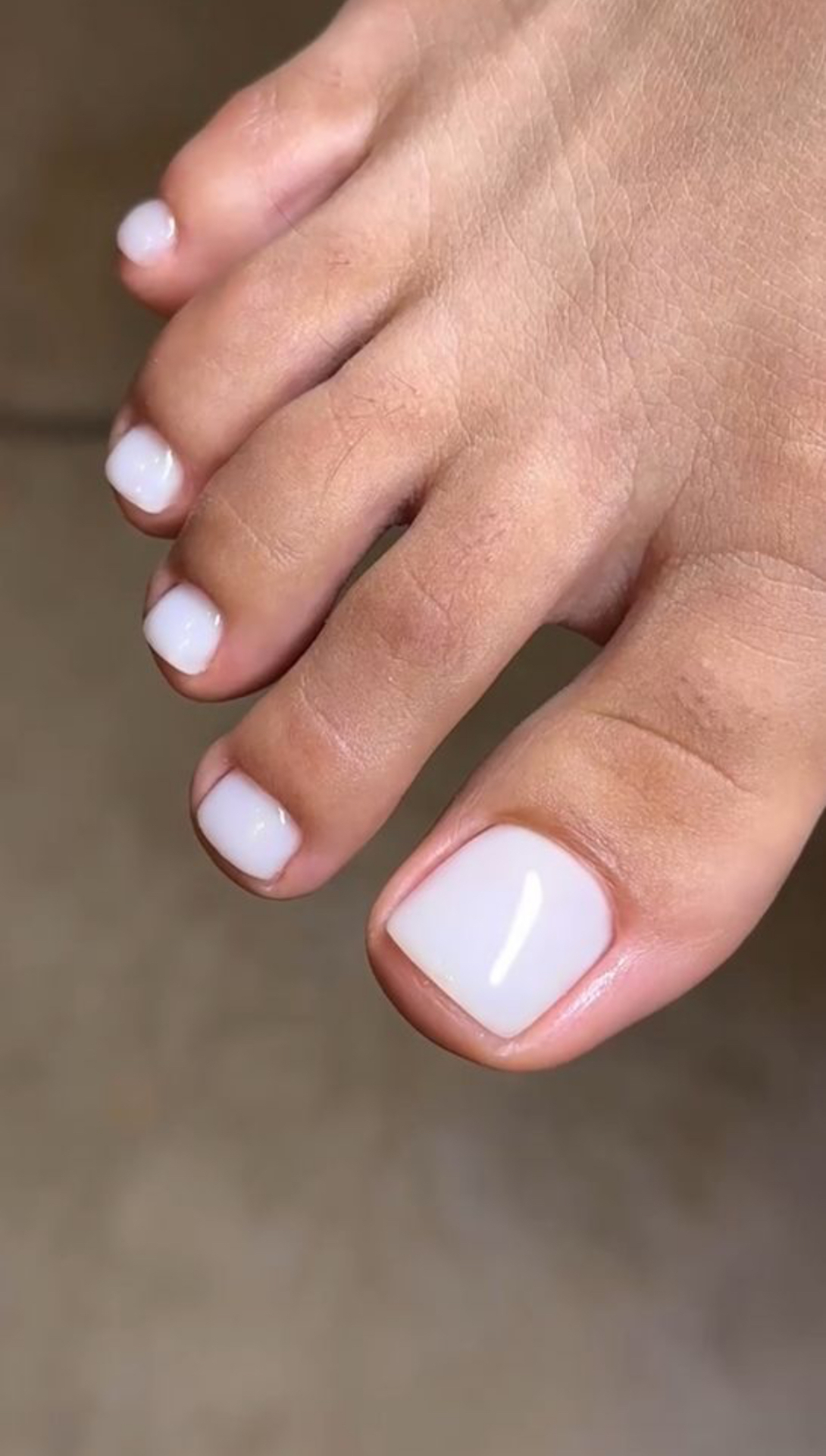 Peach and pink nails with delicate floral art